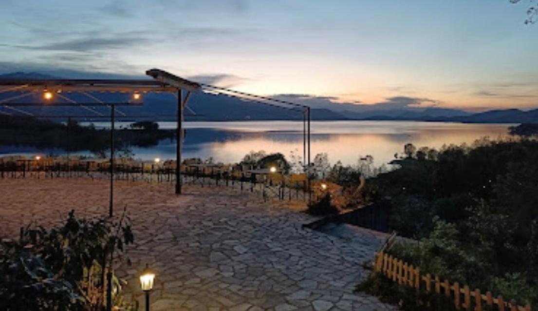 Ξενώνας Παρατηρητήριο Υπερώον Agios Athanasios  Exteriér fotografie